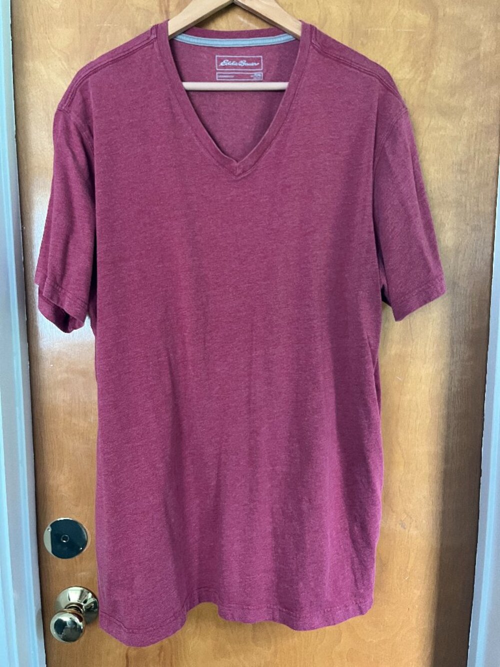 used mens t shirt, Eddie Bauer, Legend wash, burgundy 2XLT